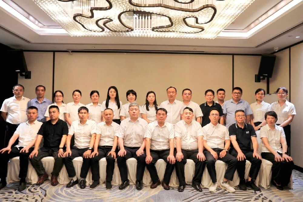 乘风破浪 向新而行｜虎牙官方网页版_虎牙（中国）
集团2026年半年度会议圆满召开
